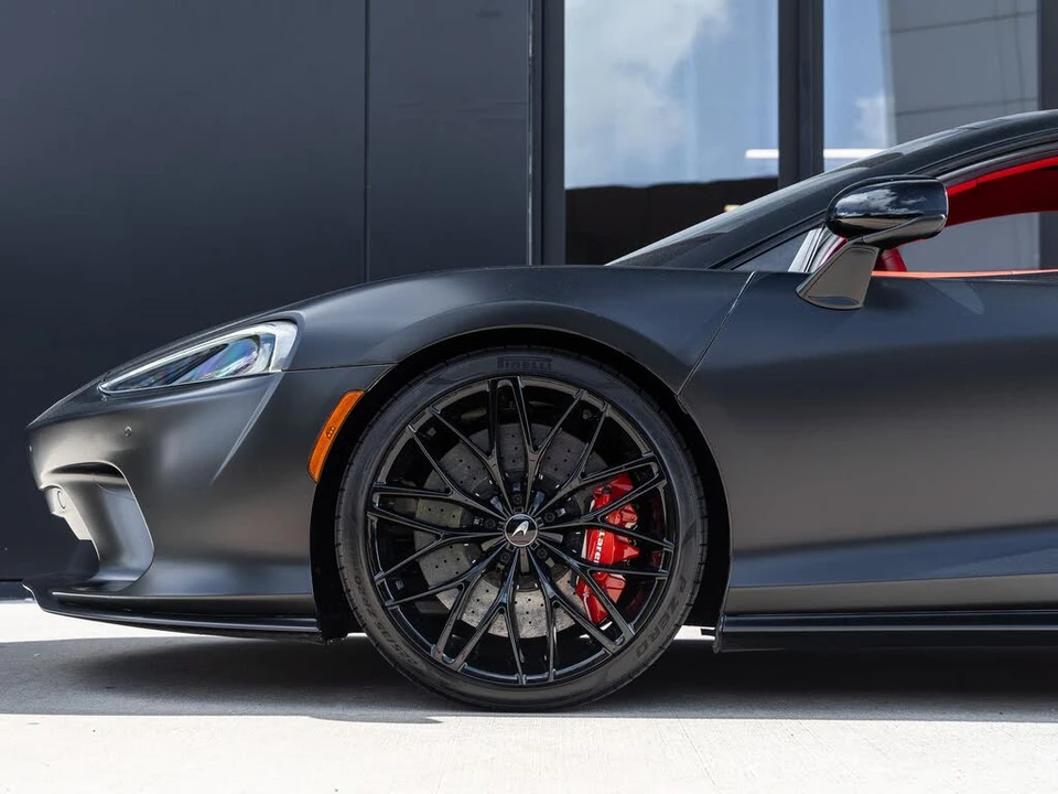 2022 McLaren GT - Image 12 of 31