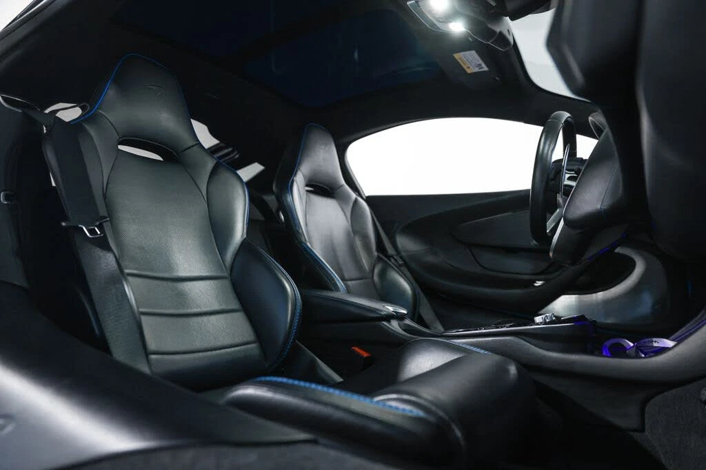 2022 McLaren GT - Image 23 of 31