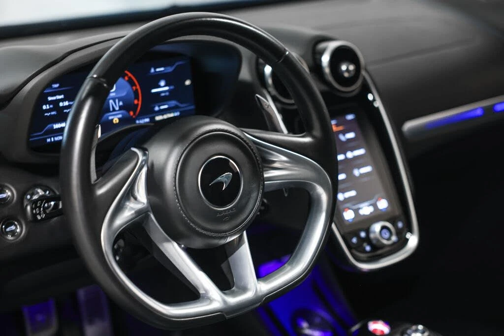 2022 McLaren GT - Image 30 of 31