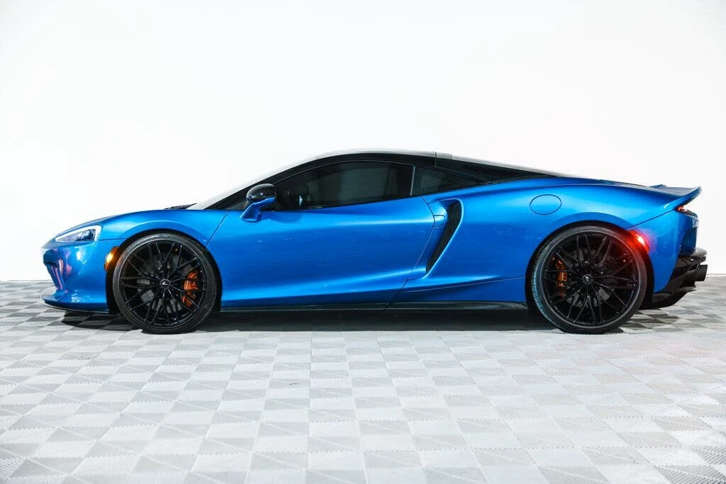 2022 McLaren GT - Image 14 of 31