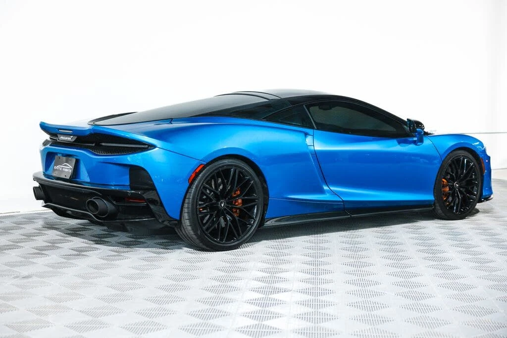 2022 McLaren GT - Image 7 of 31