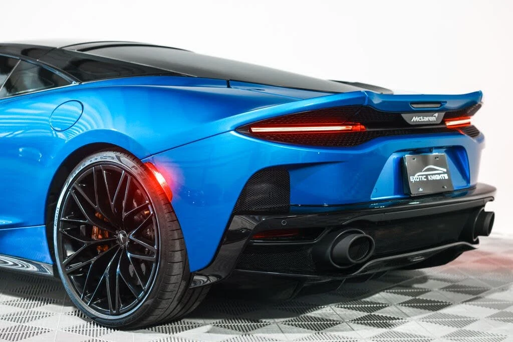 2022 McLaren GT - Image 19 of 31