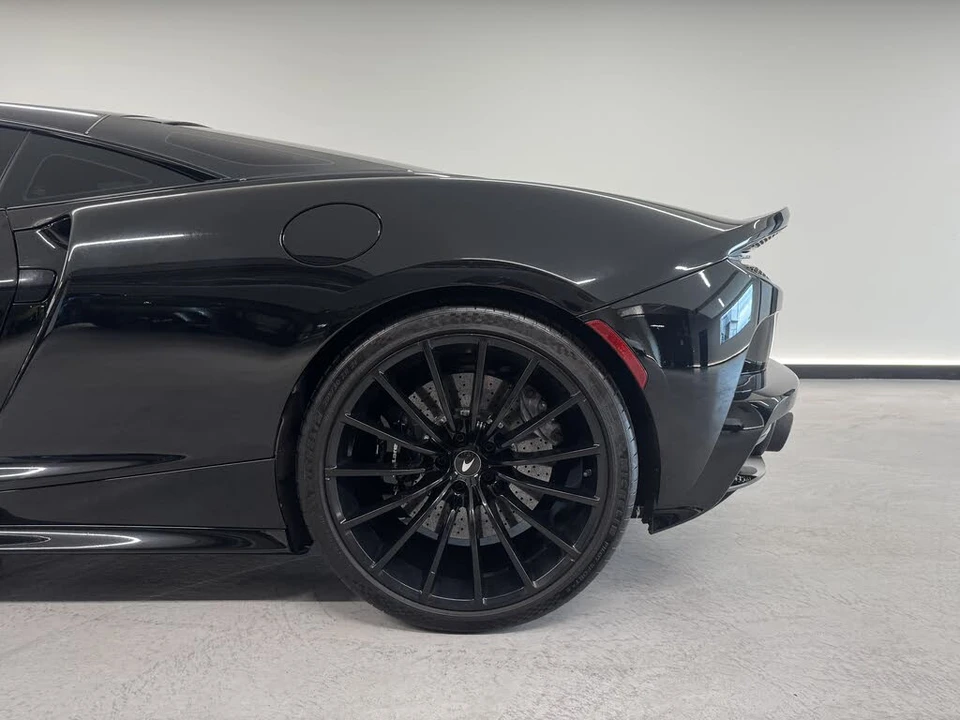 2022 McLaren GT - Image 10 of 14