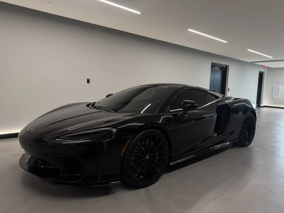 2022 McLaren GT - Image 3 of 14