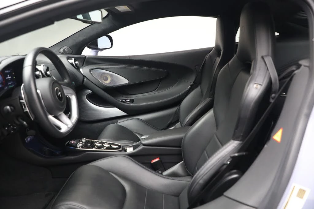 2022 McLaren GT - Image 22 of 31