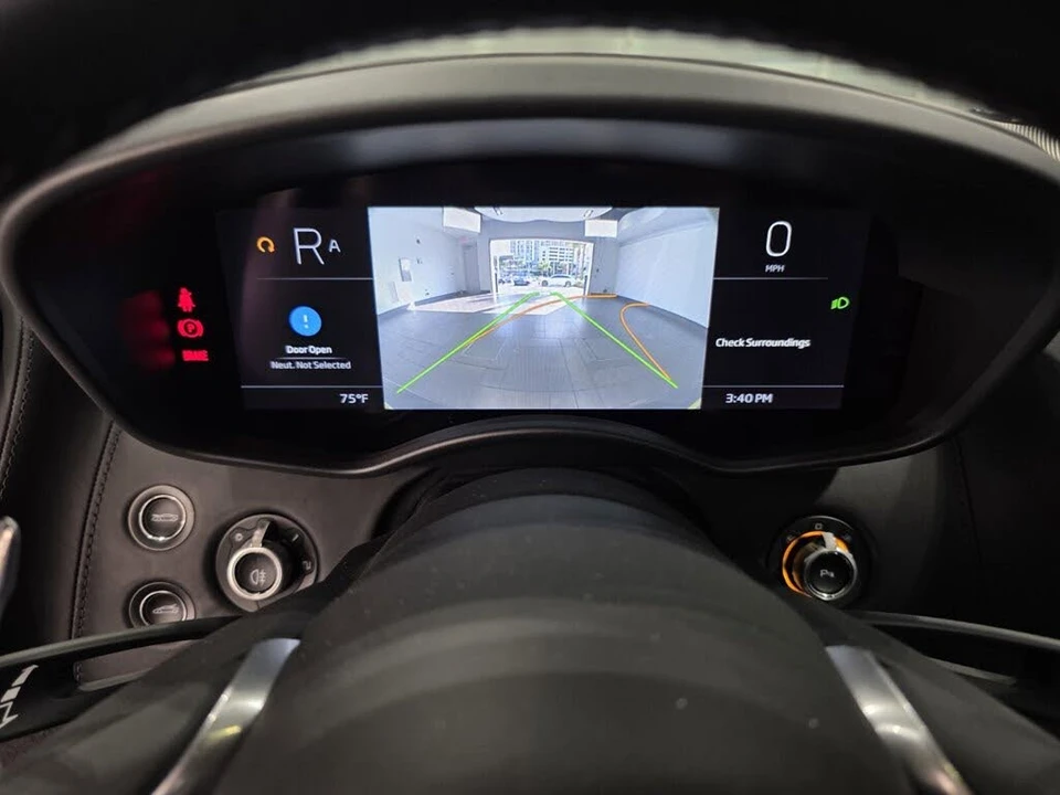 2022 McLaren GT - Image 13 of 26