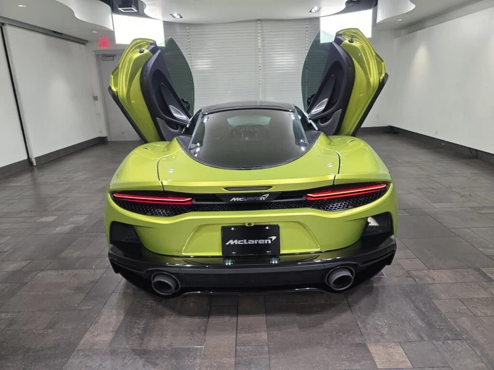 2022 McLaren GT - Image 23 of 26