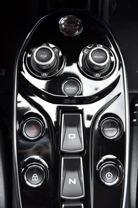2022 McLaren GT - Image 10 of 12