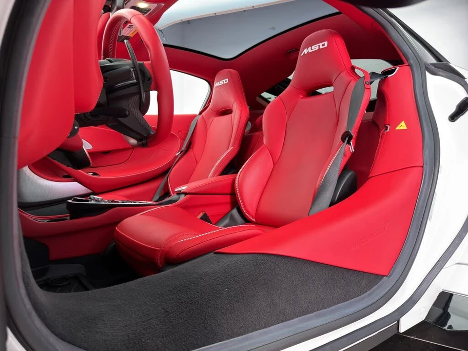 2022 McLaren GT - Image 3 of 24