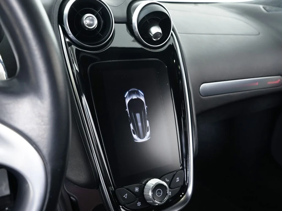 2022 McLaren GT - Image 26 of 30