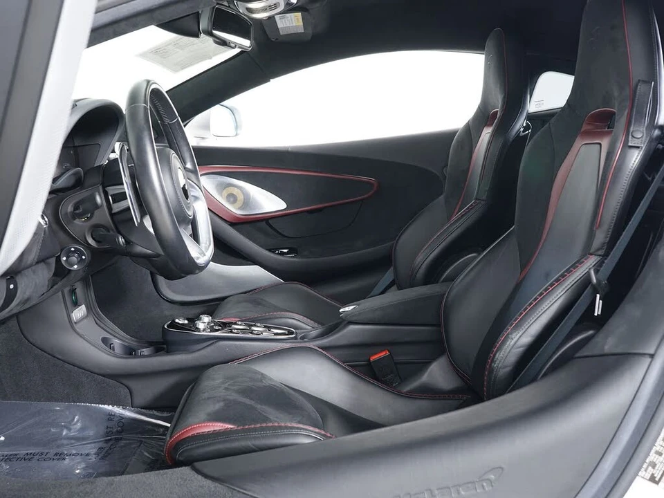 2022 McLaren GT - Image 5 of 30