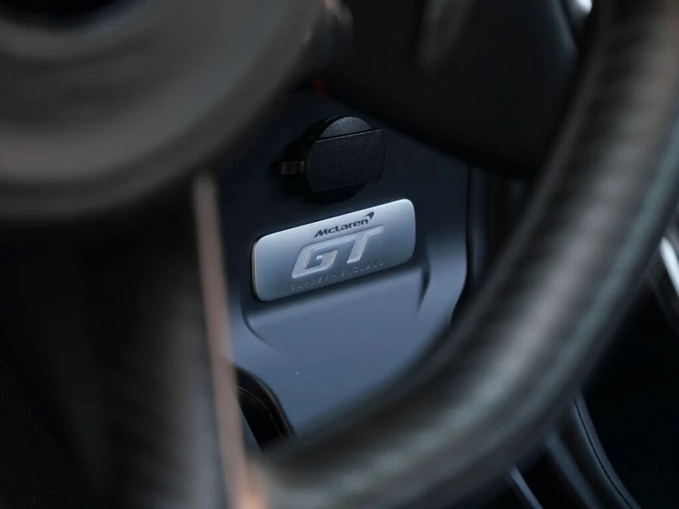 2022 McLaren GT - Image 13 of 27
