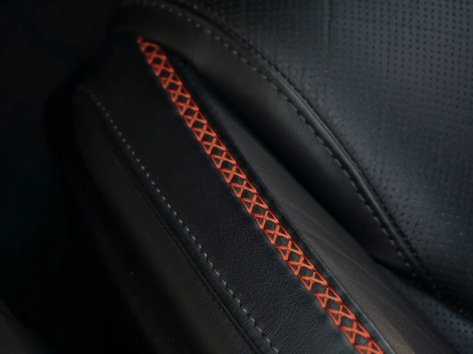 2022 McLaren GT - Image 16 of 27