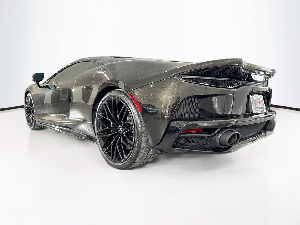 2022 McLaren GT - Image 3 of 31