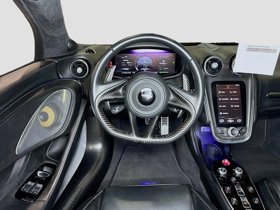 2022 McLaren GT - Image 10 of 31
