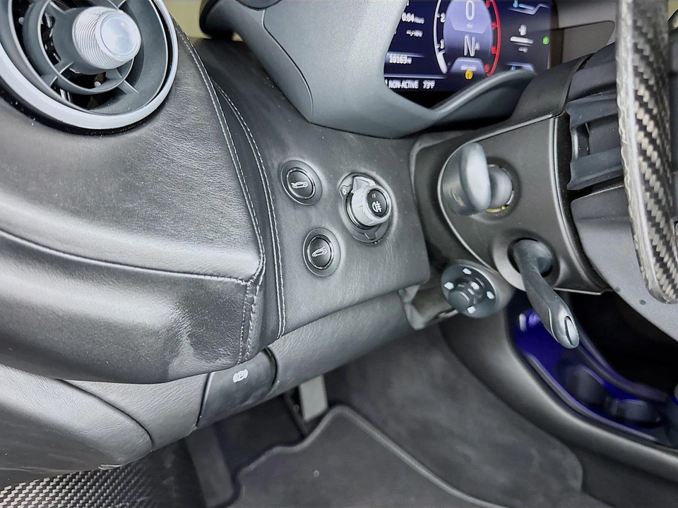 2022 McLaren GT - Image 12 of 31