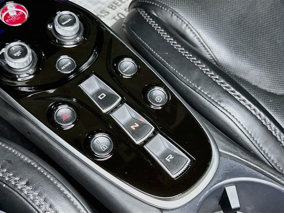 2022 McLaren GT - Image 19 of 31