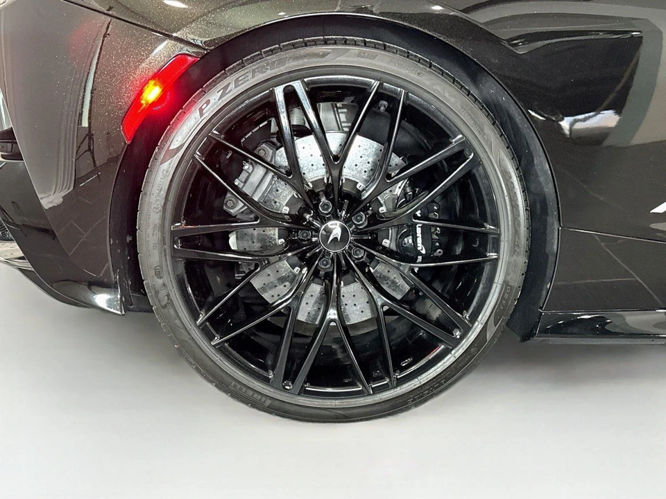 2022 McLaren GT - Image 31 of 31