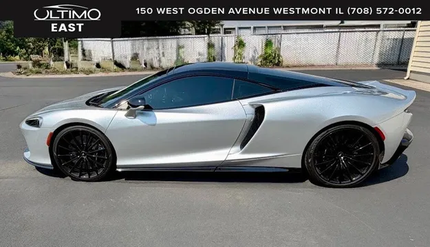 2022 McLaren GT Coupe