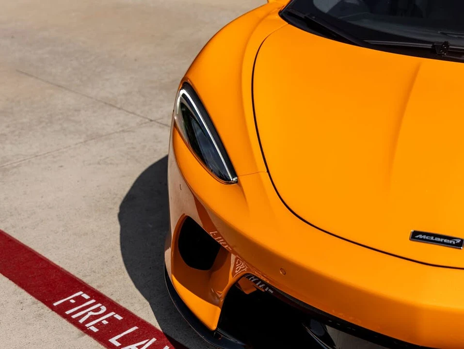 2022 McLaren GT - Image 21 of 31