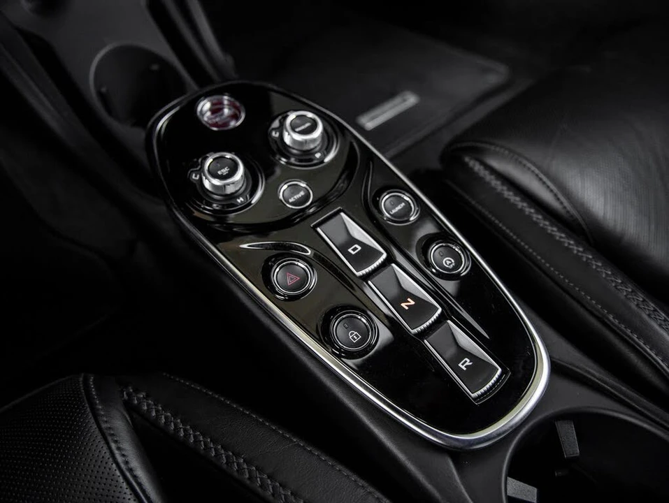 2022 McLaren GT - Image 31 of 31
