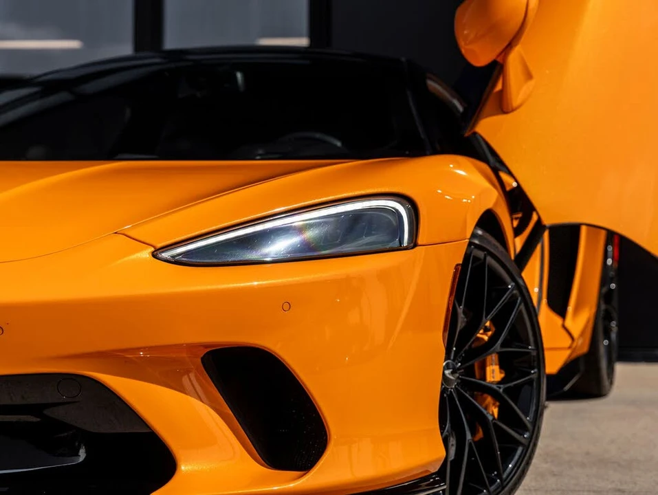 2022 McLaren GT - Image 18 of 31