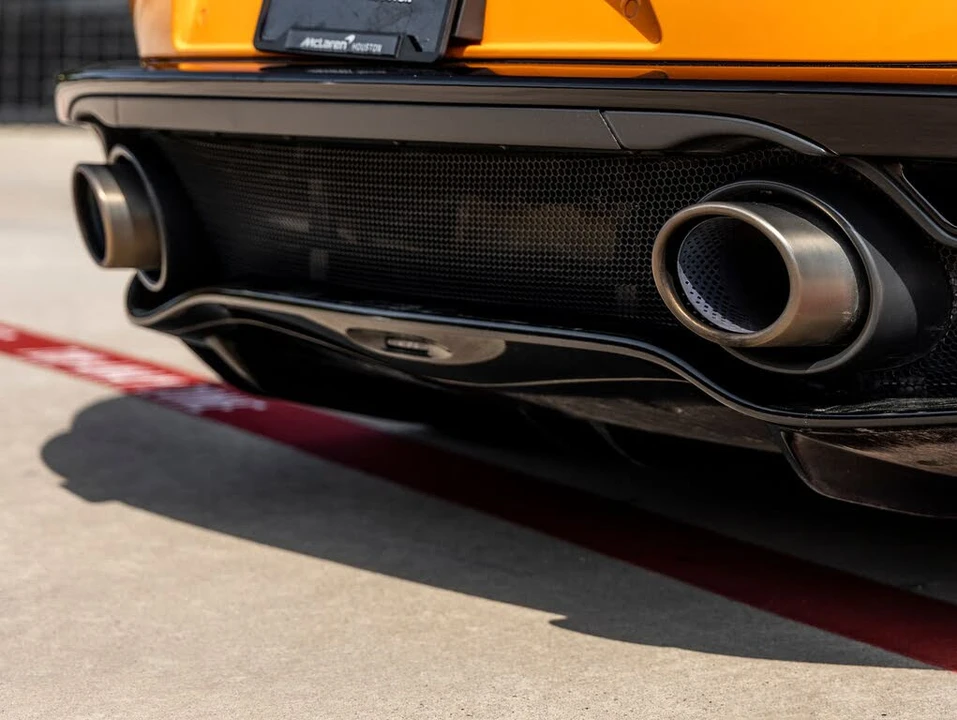 2022 McLaren GT - Image 15 of 31