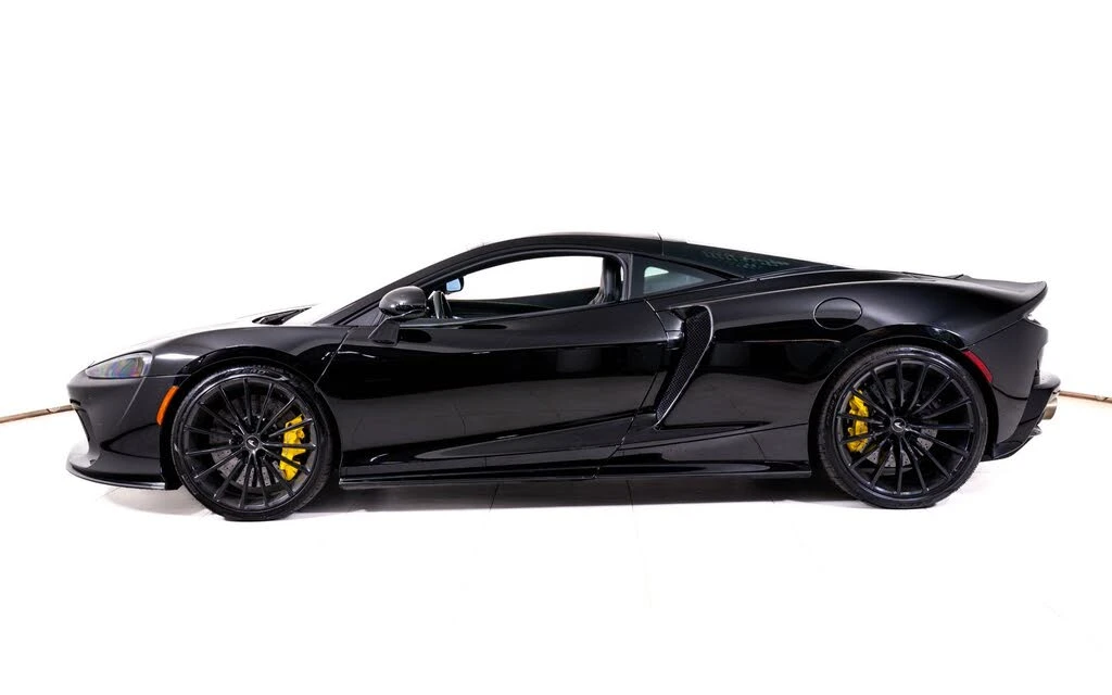2022 McLaren GT - Image 2 of 26