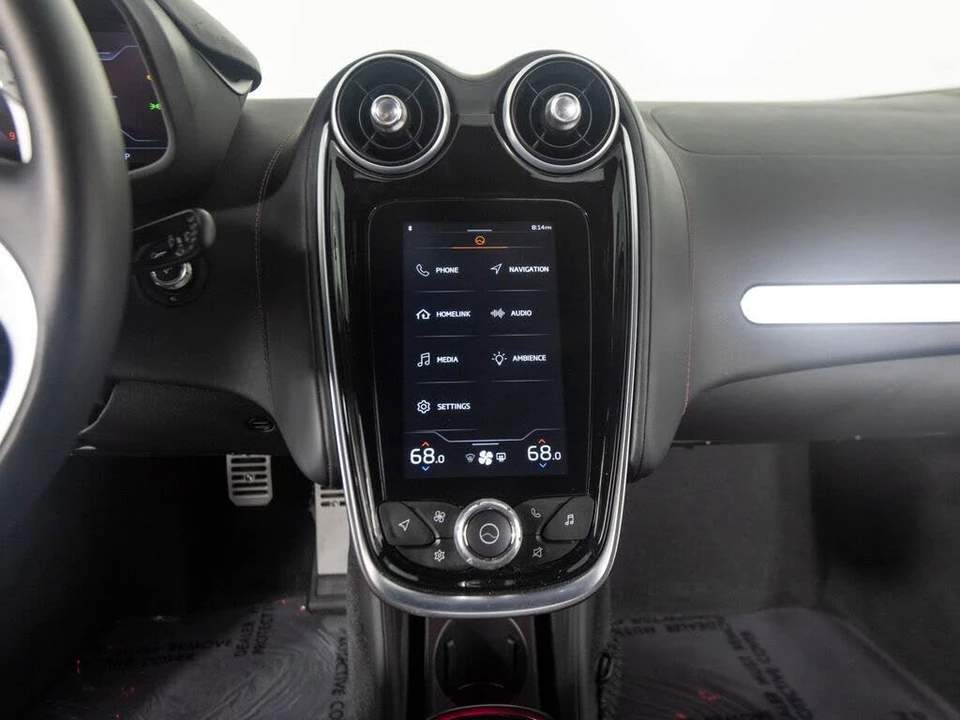 2022 McLaren GT - Image 16 of 31