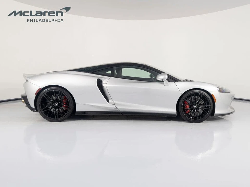 2022 McLaren GT - Image 6 of 31