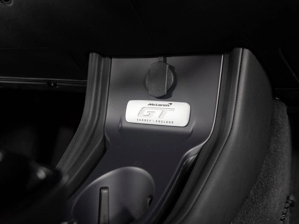 2022 McLaren GT - Image 26 of 31