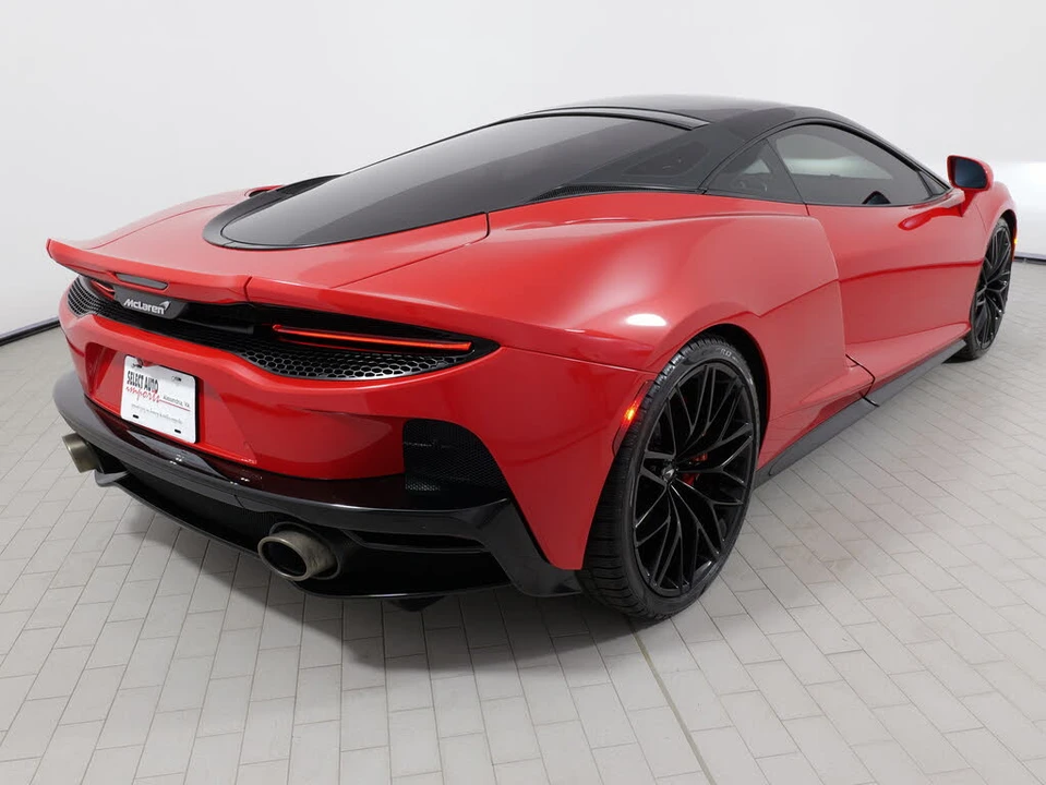 2022 McLaren GT - Image 14 of 31