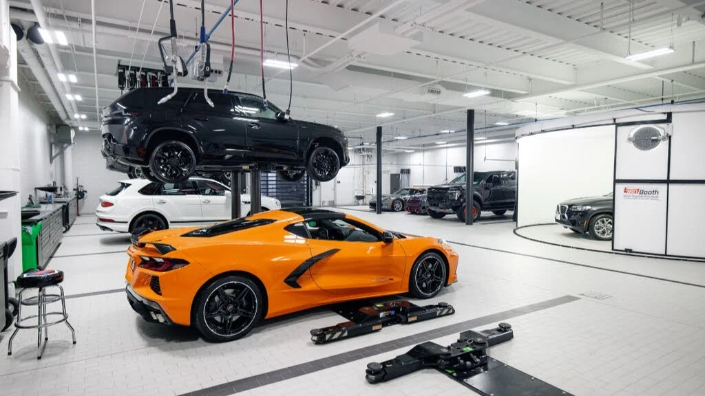 2022 McLaren GT - Image 24 of 31