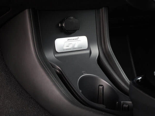 2022 McLaren GT - Image 30 of 31