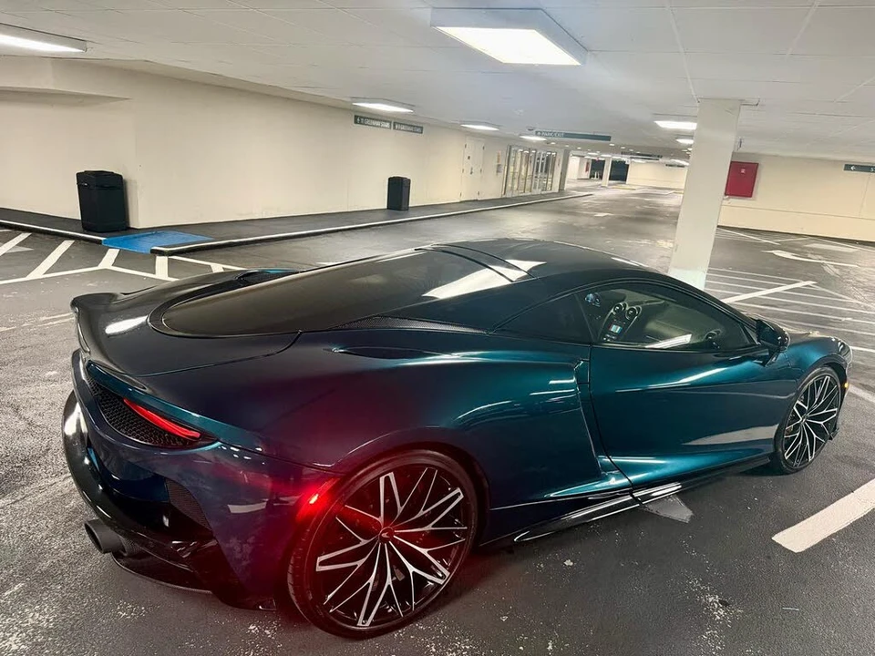 2022 McLaren GT - Image 7 of 23