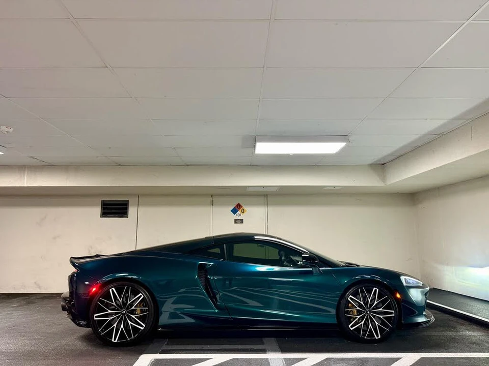 2022 McLaren GT - Image 6 of 23