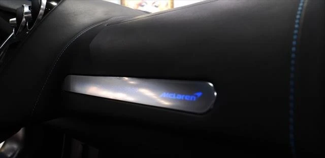 2022 McLaren GT - Image 28 of 29