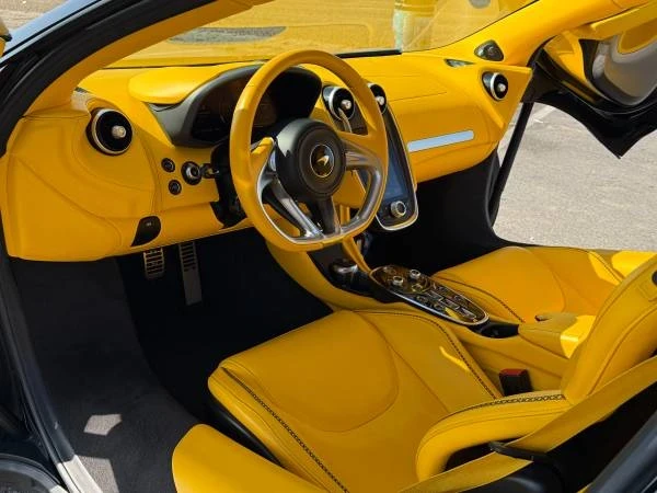 2022 McLaren GT - Image 4 of 7