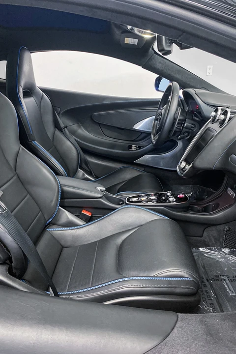 2022 McLaren GT - Image 12 of 12