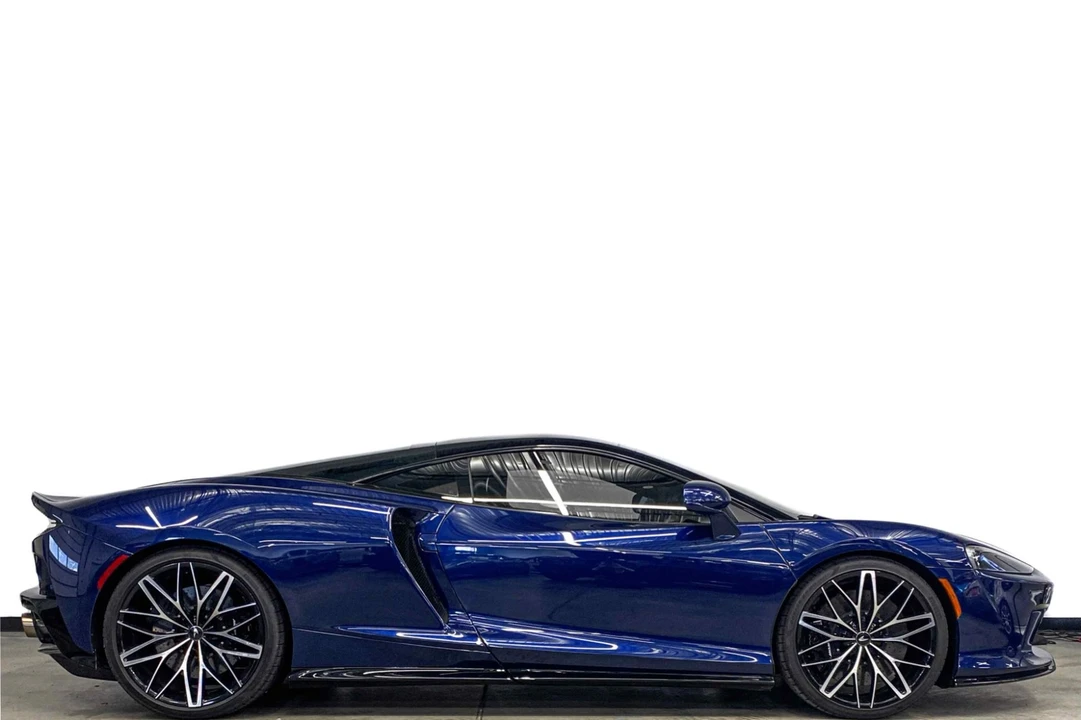 2022 McLaren GT - Image 2 of 12