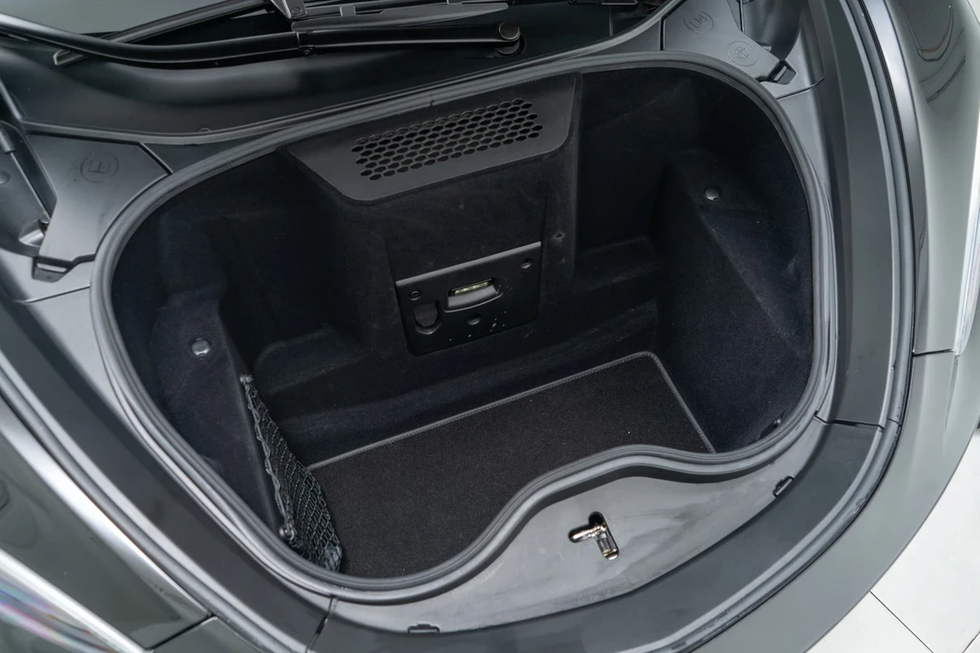 2022 McLaren GT - Image 19 of 21