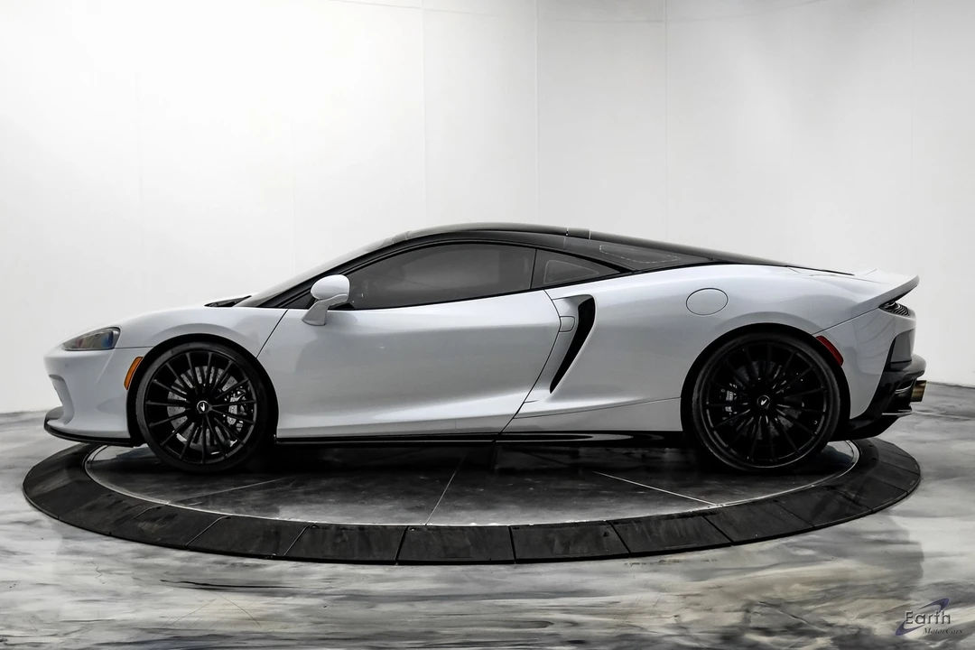 2022 McLaren GT - Image 5 of 12
