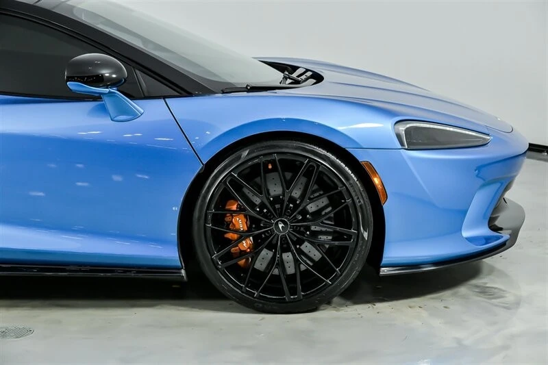 2022 McLaren GT - Image 15 of 21