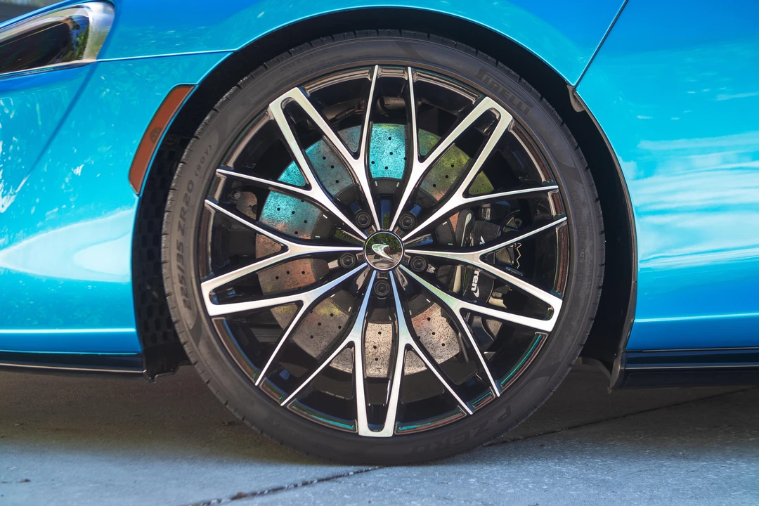 2022 McLaren GT - Image 22 of 31