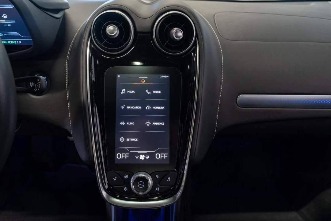 2022 McLaren GT - Image 11 of 21
