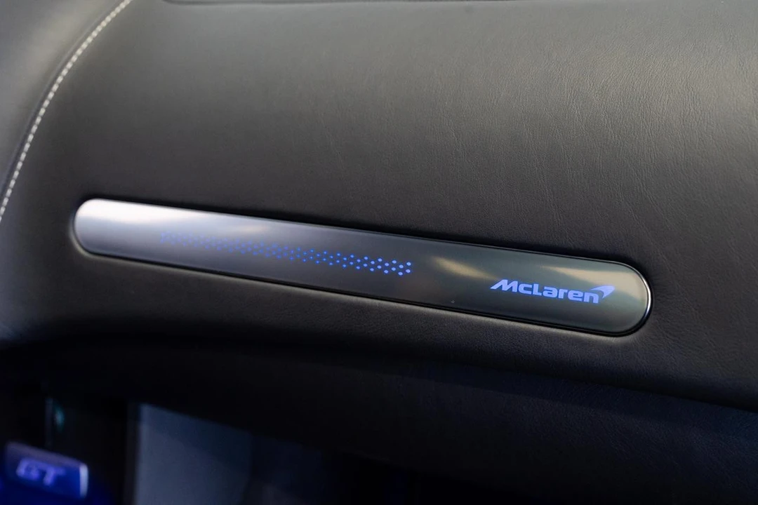 2022 McLaren GT - Image 13 of 21