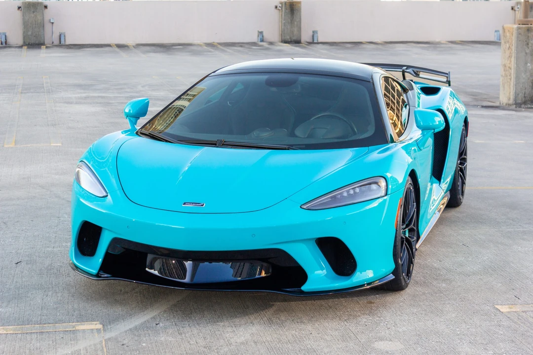 2022 McLaren GT - Image 3 of 31