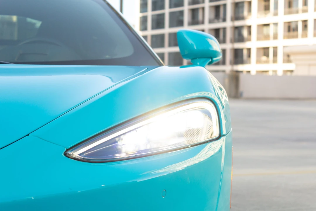 2022 McLaren GT - Image 28 of 31