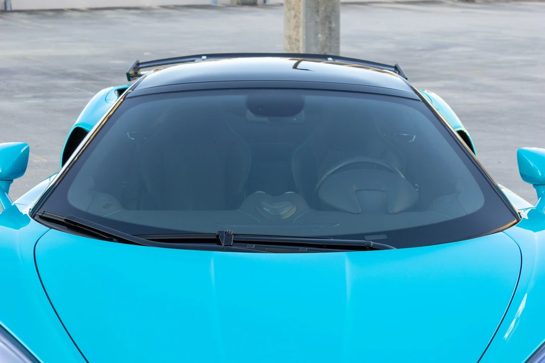 2022 McLaren GT - Image 24 of 31