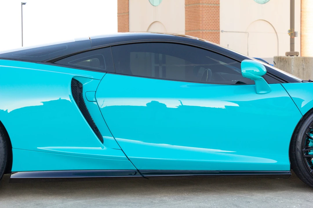 2022 McLaren GT - Image 21 of 31